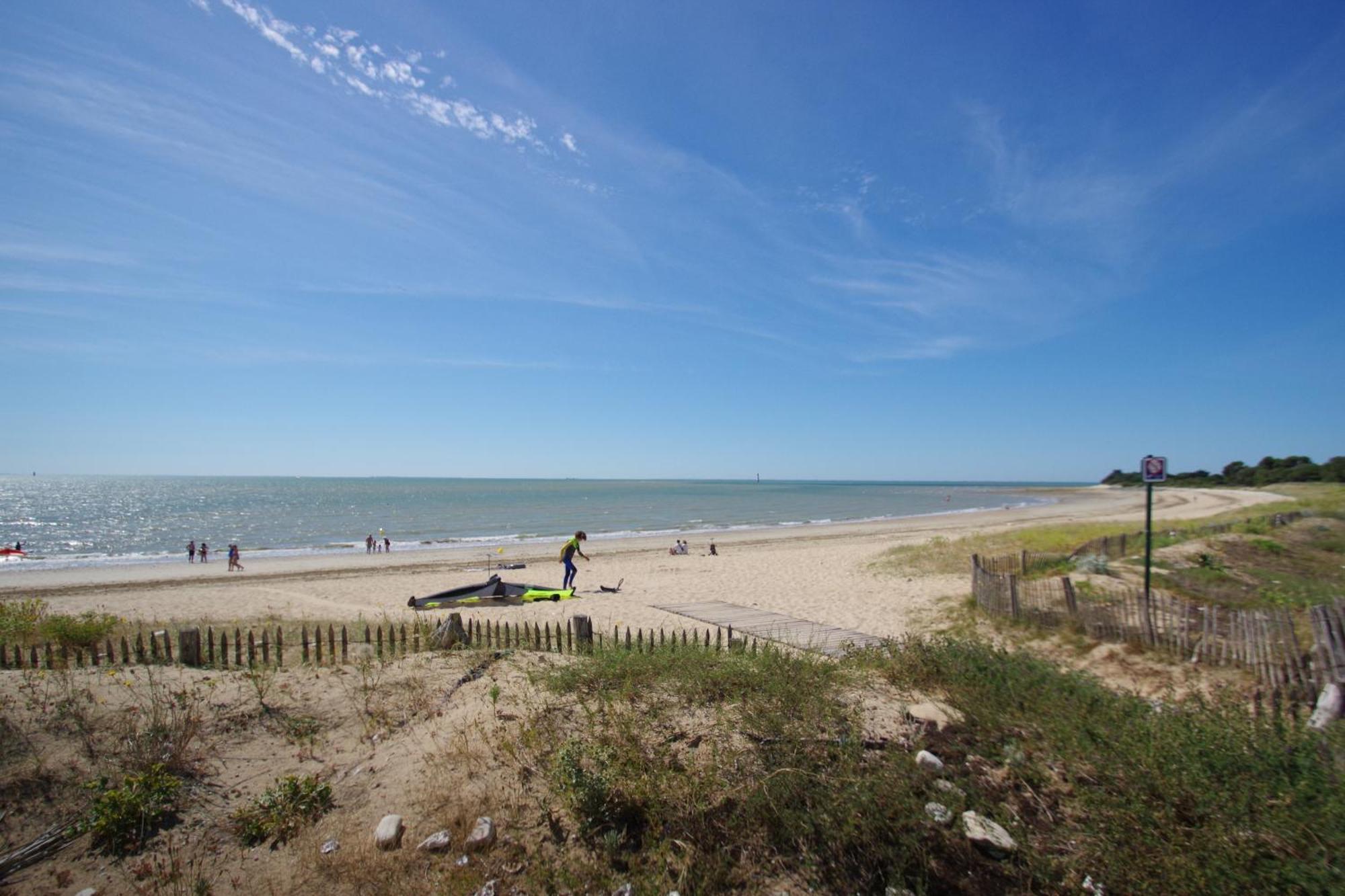 La Plage, T2 Vue Mer Rivedoux-Plage Eksteriør billede
